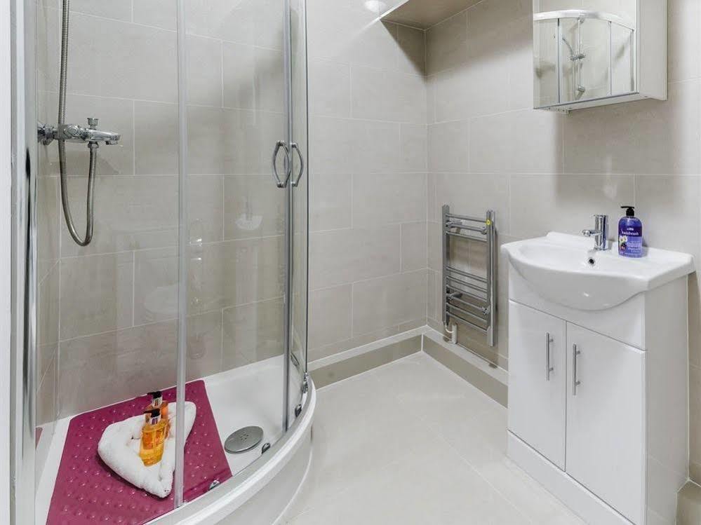 Commercial House Londyn Zewnętrze zdjęcie